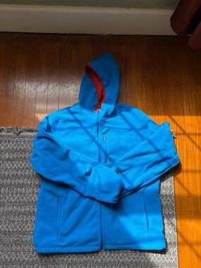 LL Bean Men’s Medium Bright Blue Hooded Fleece Jacket with Red Trim